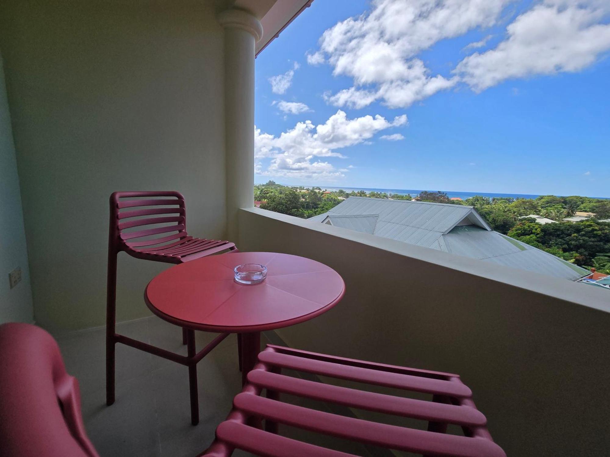 Emma'S Guest House And Self-Catering Au Cap Exterior photo
